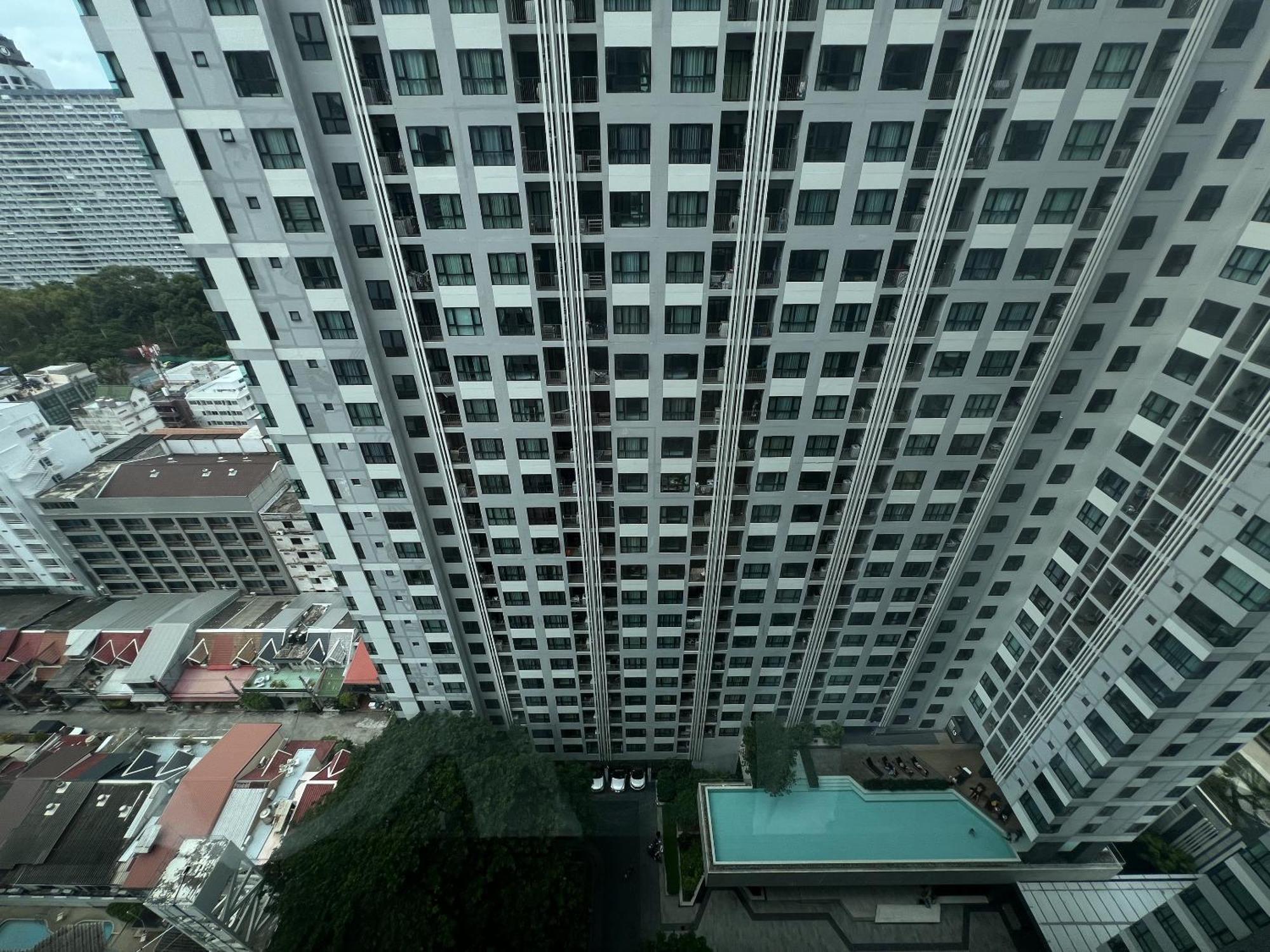 The Base Central Pattaya By Mickey Ngoại thất bức ảnh